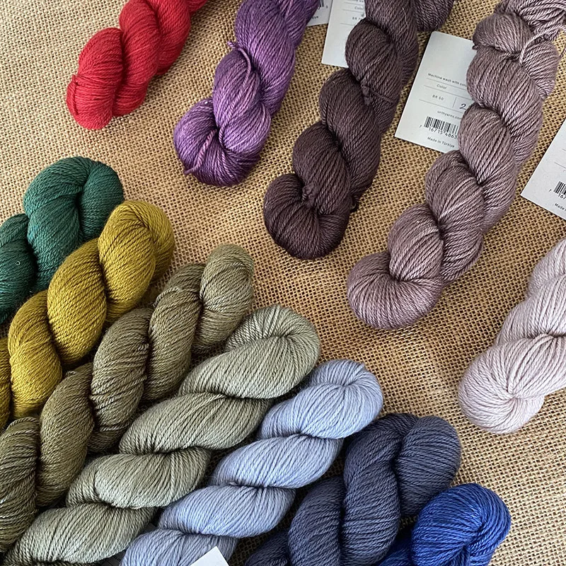 1 piece 50g Urth yarns 16 Fingering 100% Extrafine Superwash Merino Fingering Weight Yarn