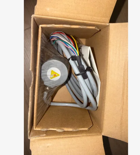 Encoder EI40A6-L6AR-512   1PCS  NEW   In stock