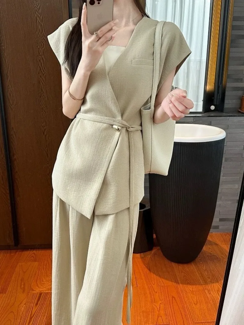 

Khaki Color 2026 Super Hot Summer Suit Set For Women Sleek Elegant High End Vest Pants Professional Versatile Complete Outfit