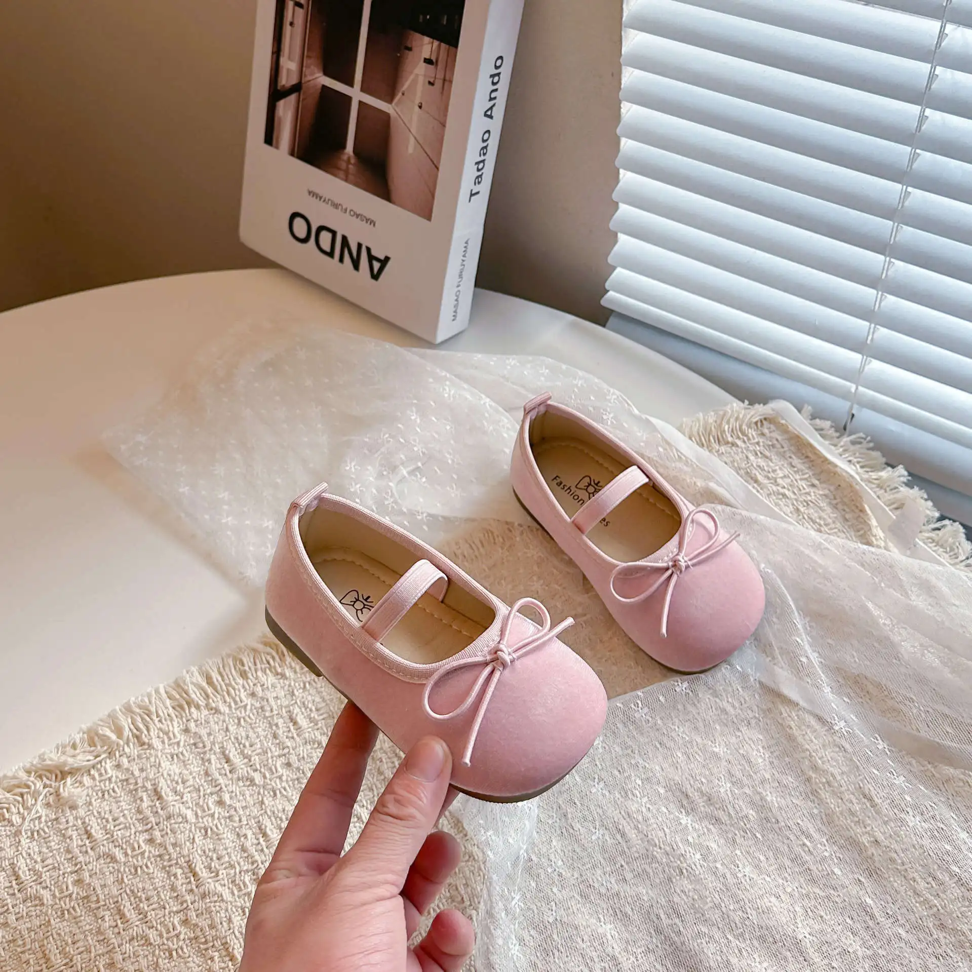 Girls' Solid Color Single Shoes, Cute Bow Princess PU Leather Spring Summer 2026, Suitable Toddlers, Medium and Large Children