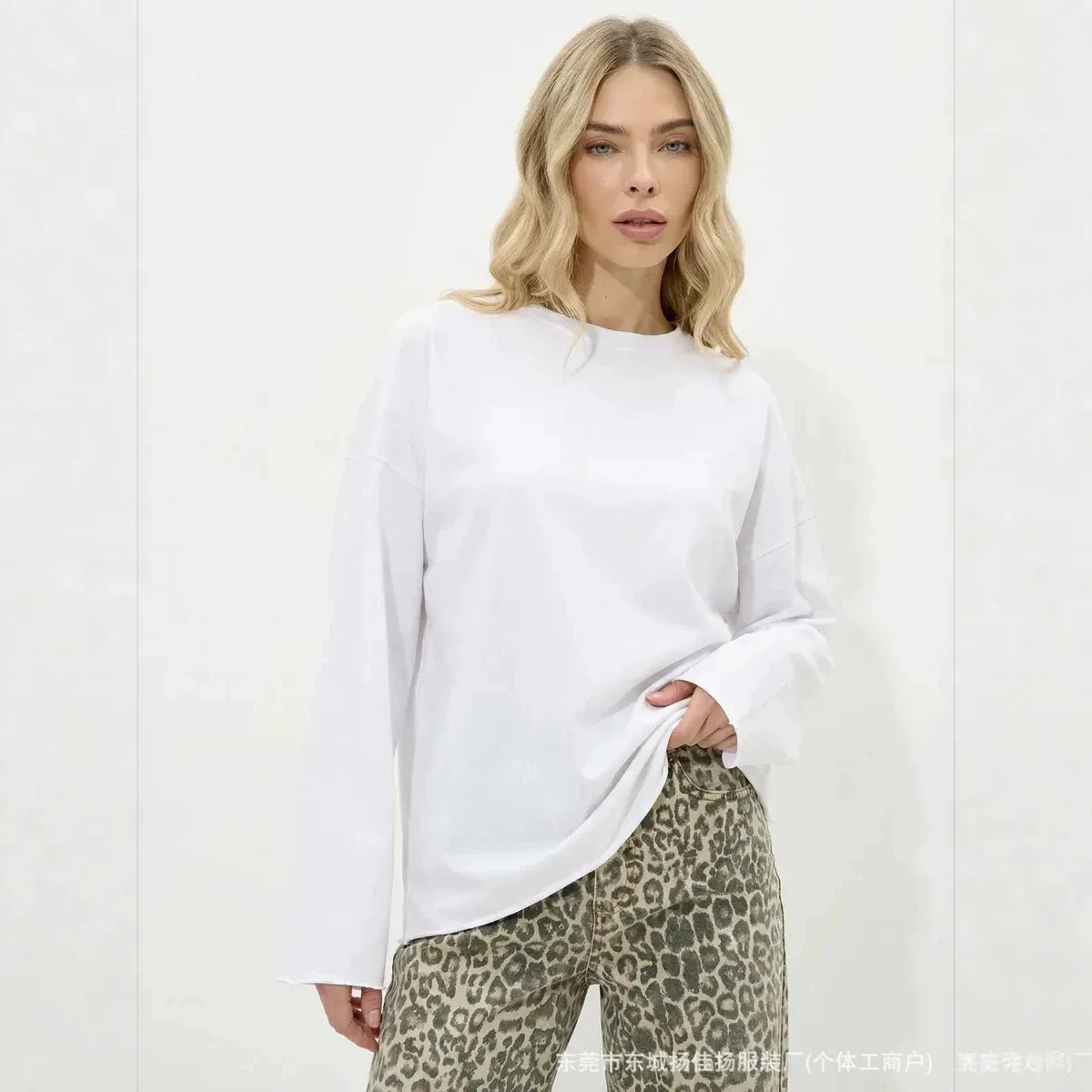 Chic Russian Vintage Folk Matryoshka Doll Graphic Oversized Cotton Long Sleeve Tee Women Aesthetic Crew Neck Casual Fall T‑Shirt