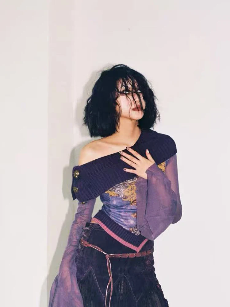 

Винтажная сетчатая футболка в стиле ретро в стиле пэчворк Y2K, корейская сексуальная вязаная укороченная футболка с разрезным вырезом и расклешенными рукавами, женские тонкие универсальные уличные топы