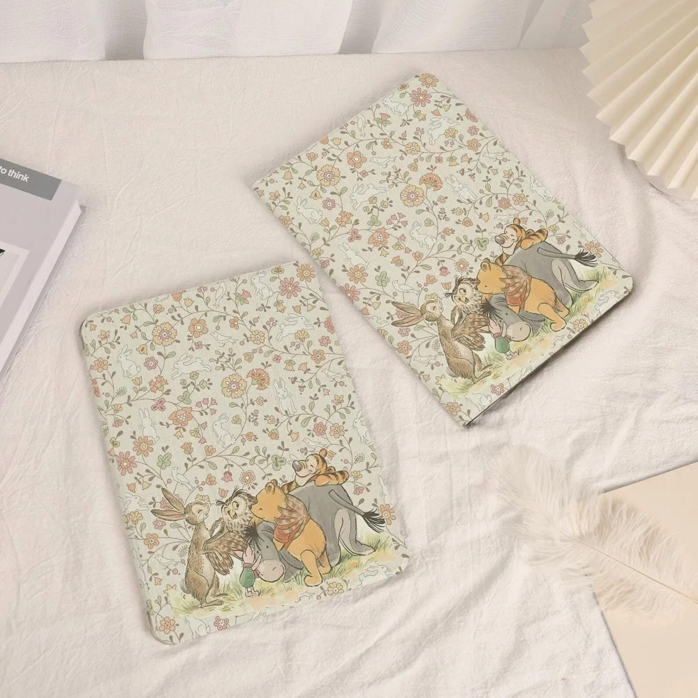 Winnie the Pooh Pad Case for iPad 10.9 inch 10.2 inch 9.7 inch 11 inch iPad Air 6 4 iPad Pro iPad 2022 2021 2024 iPad 10th Case