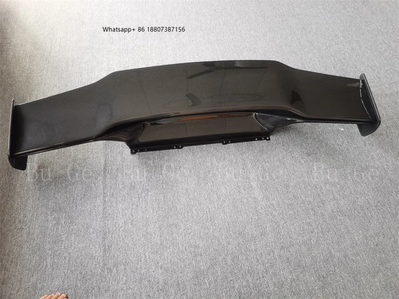 

New Carbon Fiber EVO Style Rear Spoiler and Tail Wing Body Kit forLamborghini Huracan EVO LP610 LP580-2-4 Condition