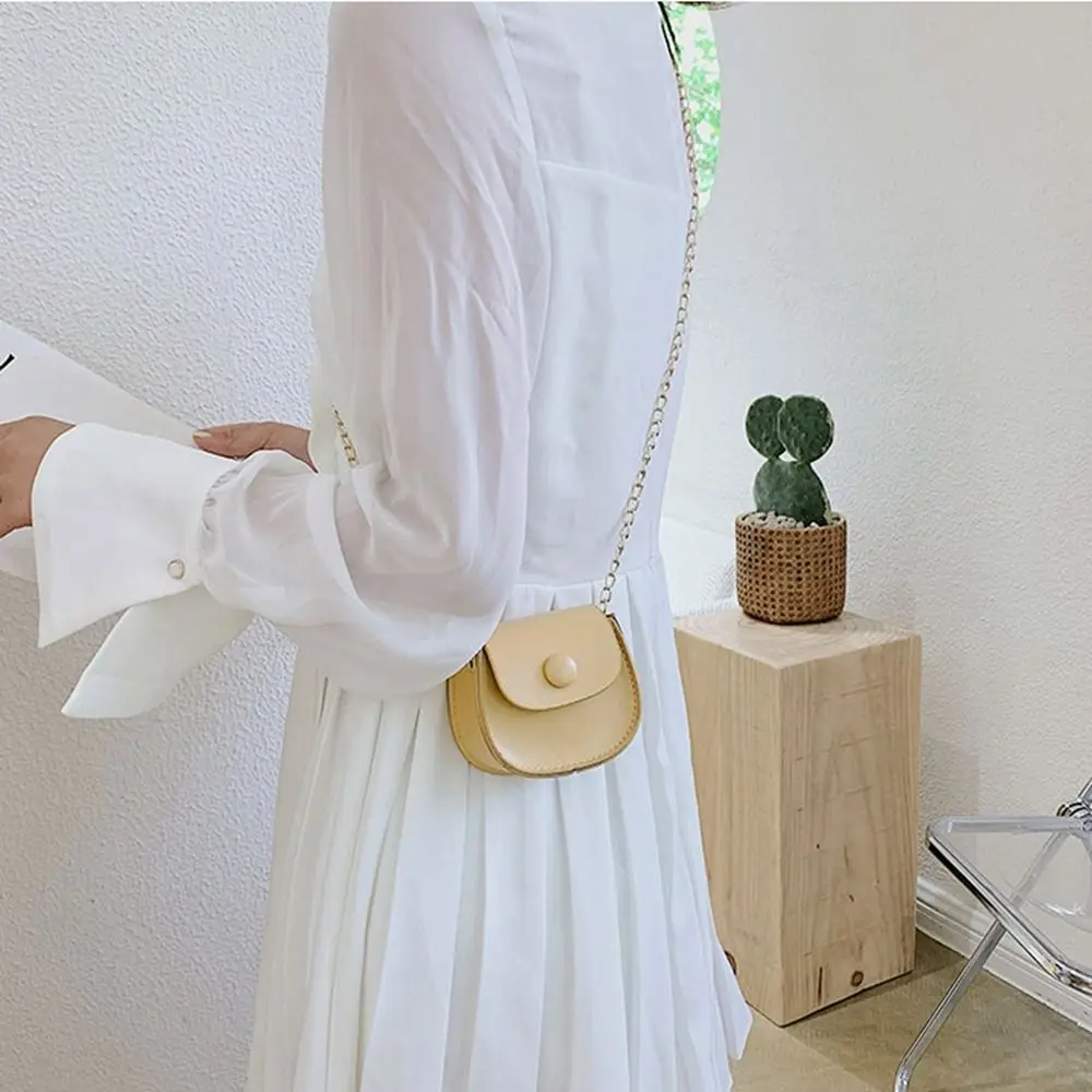 

Сумка-мессенджер Сумка для губной помады Маленькая сумка-кошелек из искусственной кожи Мини-седло с цепочкой Сумка через плечо Женская сумка на плечо Женская сумка