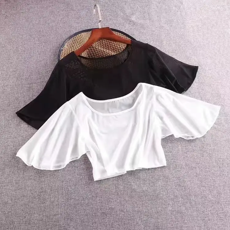 レースクロップトップ、薄手の女性用ベースレイヤー、夏の新作、露出防止、ゆったりフィット、ラウンドネック