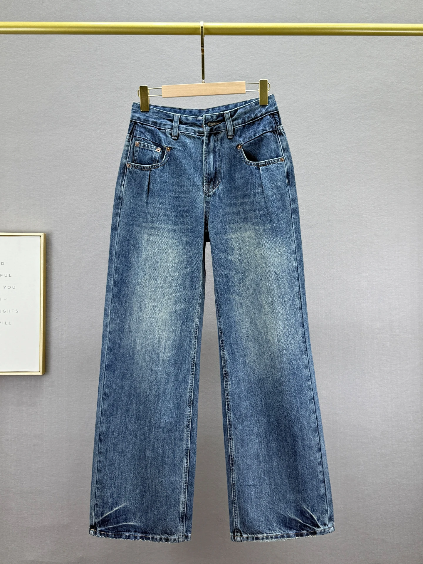 

Ретро джинсы с широкими штанинами и эффектом потертости, с высокой талией, свободного кроя, прямые, стройнящие, для женщин, осенняя новинка, модные