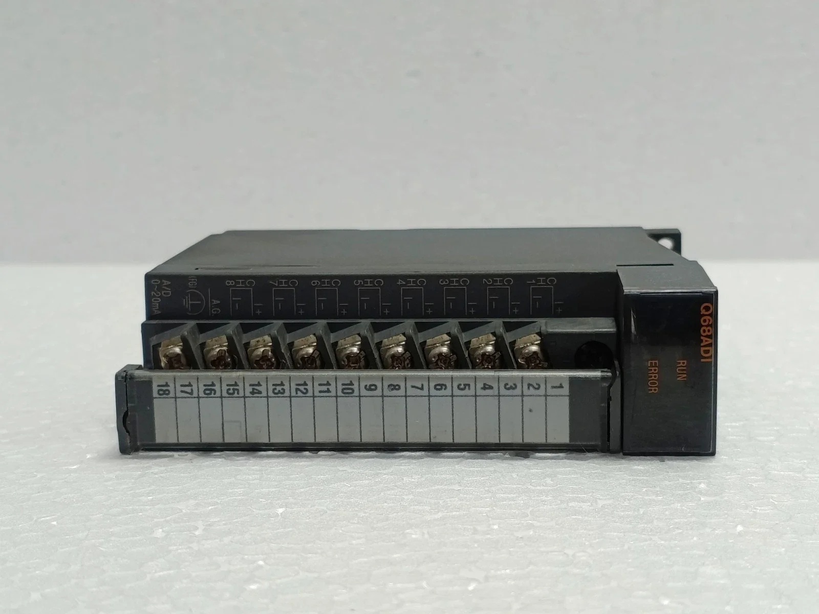 

Q68ADI For Mitsubishi Q68ADI PLC Analog Input Module New