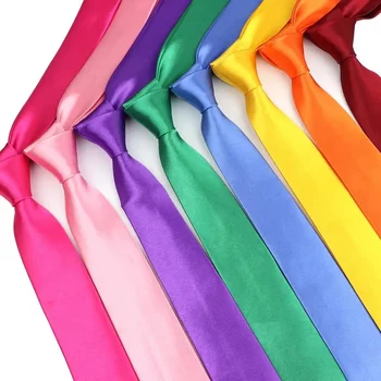 10/12 adet kravat erkekler için toptan 28 katı renkler İnce kravat Polyester saten Cravat resmi parti bağları moda günlük aksesuar