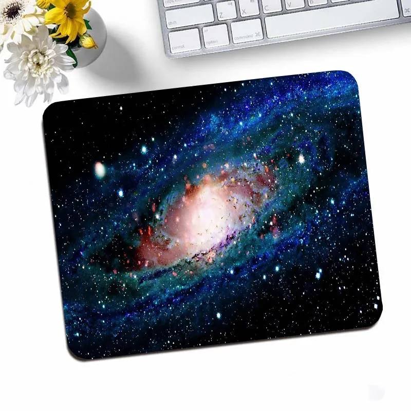 Galaxy mała podkładka pod mysz do gier Deskmat gumowa mata antypoślizgowa podkładka pod mysz Anime akcesoria komputerowe ochraniacz na biurko Kawaii śliczne podkładki pod klawiaturę