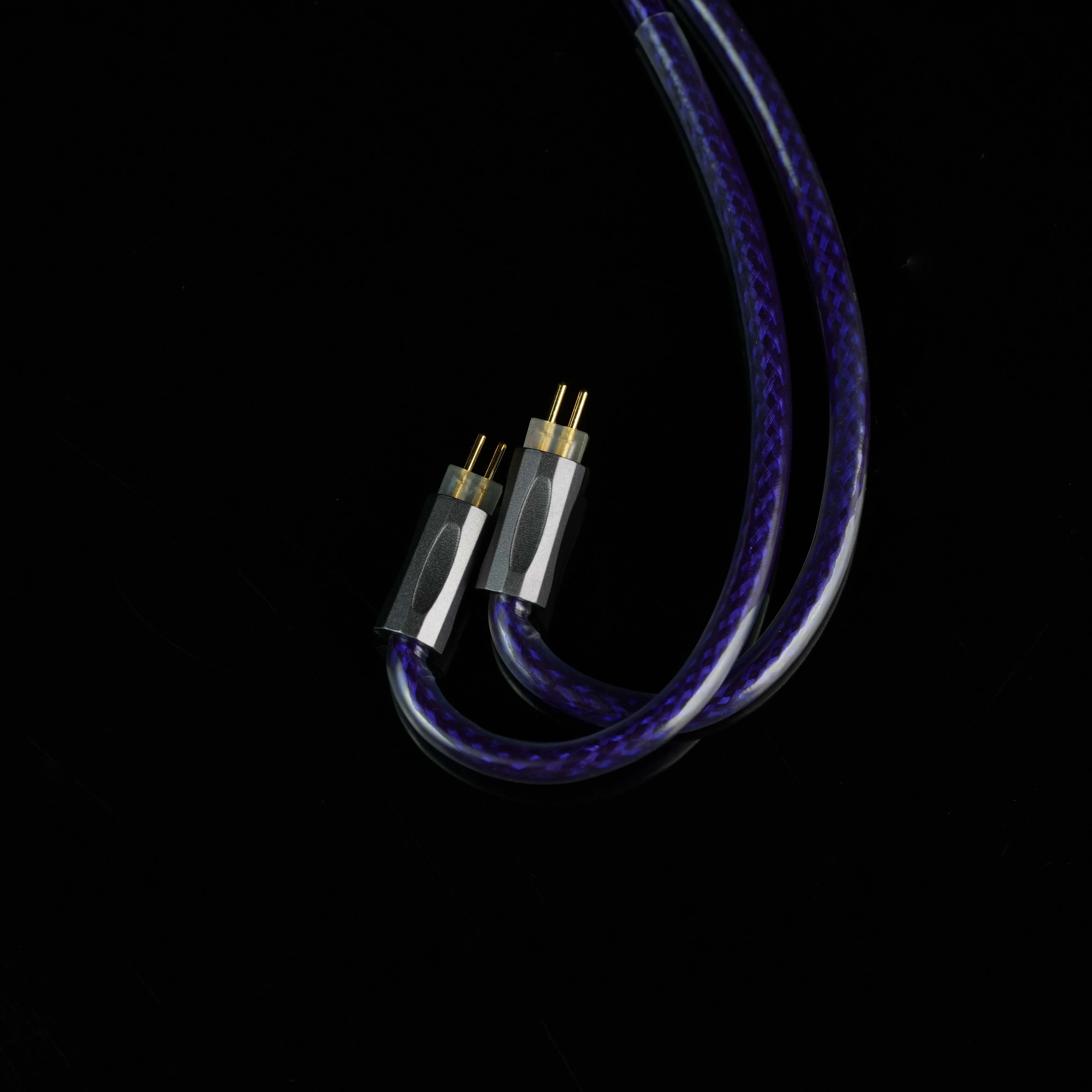 TRKAPLST-50 7N OCC Posrebrzany Kabel Słuchawkowy 2.5 3.5 4.4mm Zbalansowany Kabel Ulepszający Do IE900 0.78mm Wpuszczany 2-Pinowy MMCX HIFIMAN — zdjęcie produktu 2