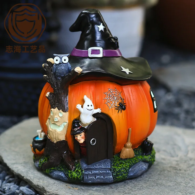 2026 New Halloween Ornaments 20CM High Witch Pumpkin House Ornament Luminous Resin Crafts