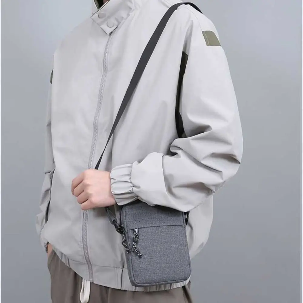 Casual Men Messenger Bag New Nylon Korean Small Handbag Student Phone Bag Solid Color Sports Shoulder Bag