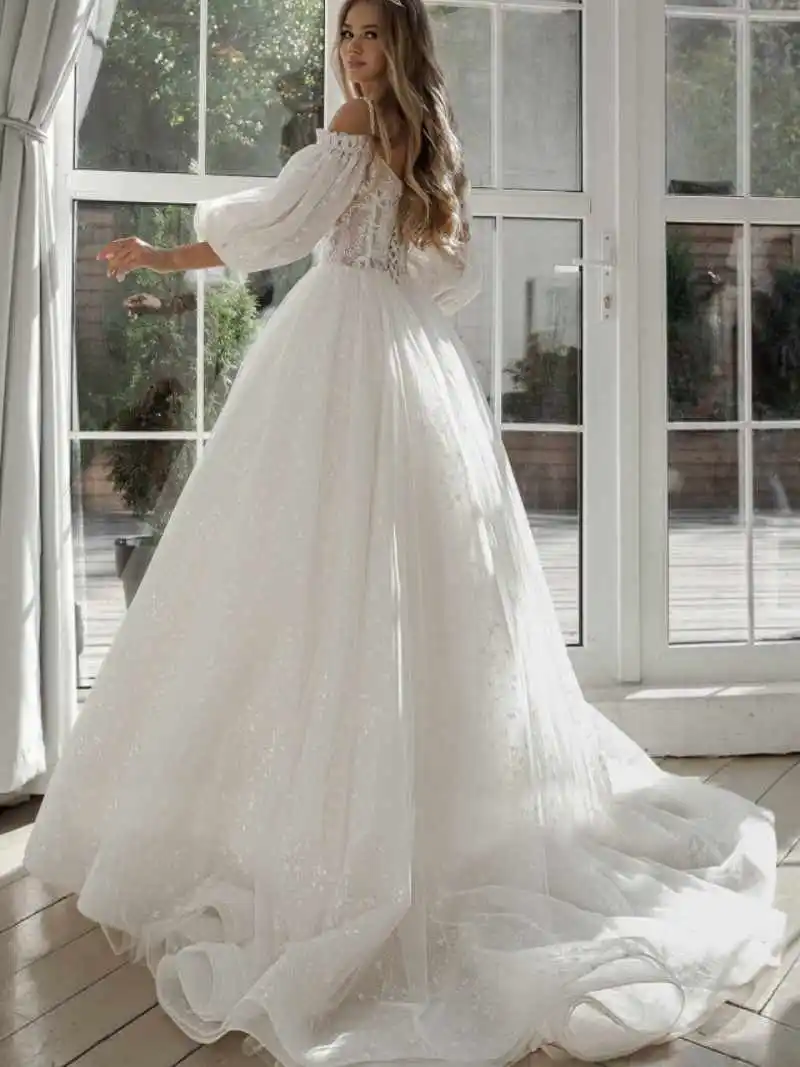 Robes de mariée A-Line pour femmes, robes de mariée exquises, col bateau, robe à manches cape en tulle, appliques de luxe, 2024