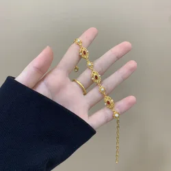 Retro Fashion Red Garnet Pearl Bracelet for Women Fashion Exquisite Cuff Bracelet Jewelry Accessories Wholesale Gifts