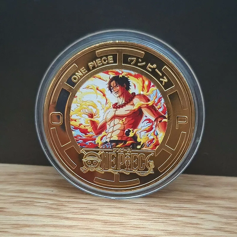 Anime One Piece Luffy koin koleksi koin peringatan kartun Chopper emas berwarna koin logam hadiah ulang tahun anak-anak mainan