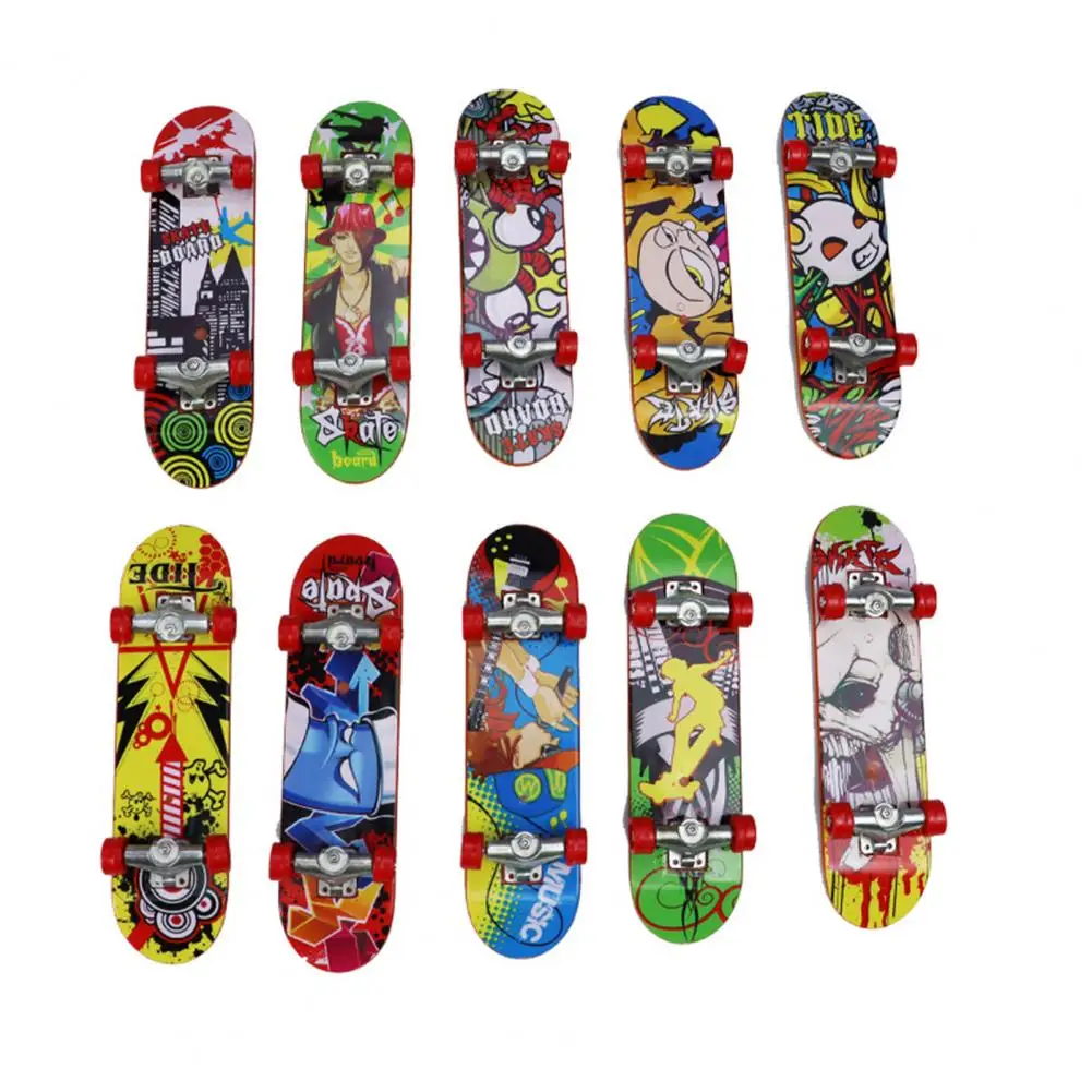 Tabletop Fingerboard Play Mini Finger Skateboard Toy Set for Kids Develop Hand-eye Coordination Stress Relief Desktop Toy