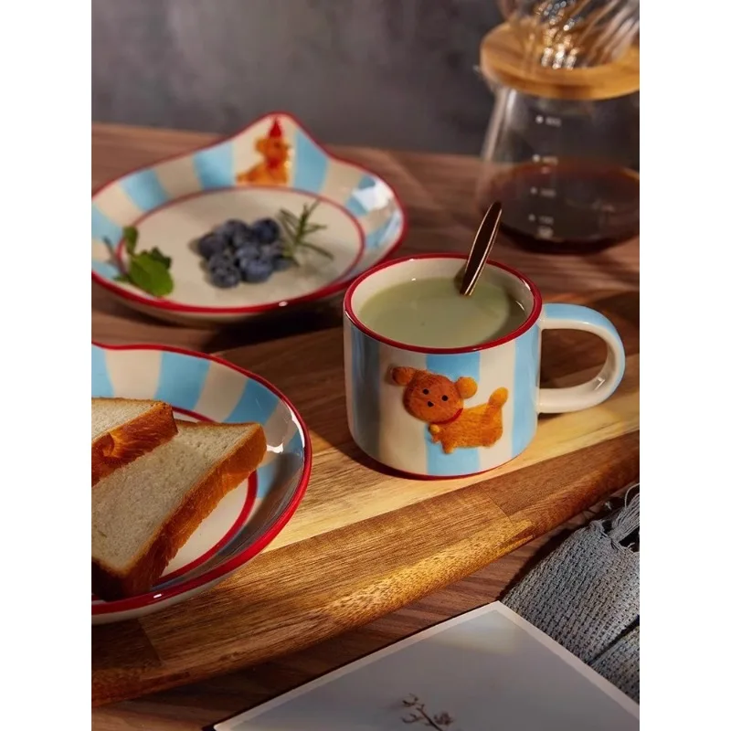 

Керамическая кружка с тиснением милого щенка, ручная роспись