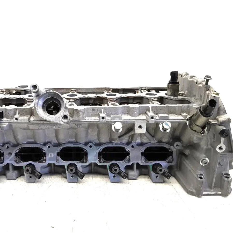 5.2L V10 CEH BUJ CSJ CKA 5.2 Engine Cylinder Head For Audi R8 5.2 Lamborghini Huracan 5.2