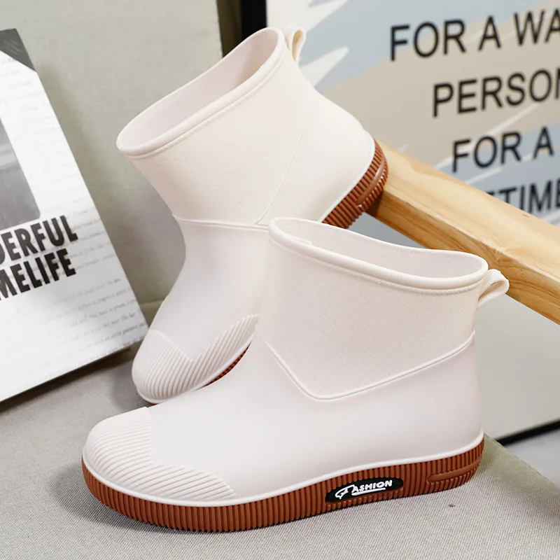 New Rain Boots Women Adult Short Tube Water Shoes Ladies Plus Velvet Rain Boots Four Seasons Waterproof Non-slip Rubber Shoes