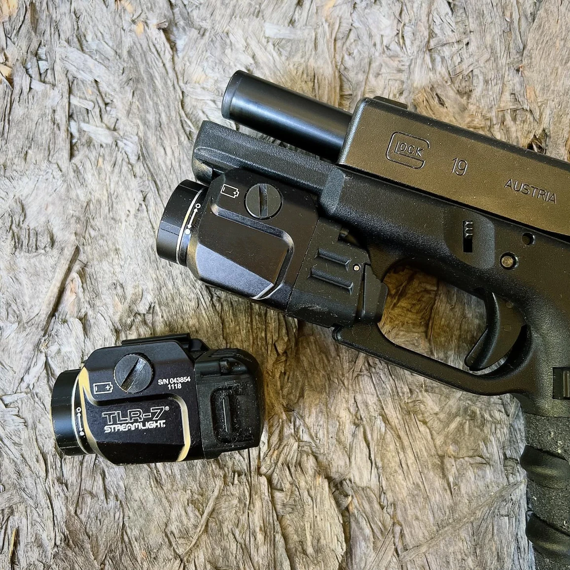 TLR 7 TLR 7X pistolet Scout lumière LED lampe de poche stroboscopique pour Airsoft G lock 17 Taurus Fit 20mm Rail 500 lumens batterie Rechargeable