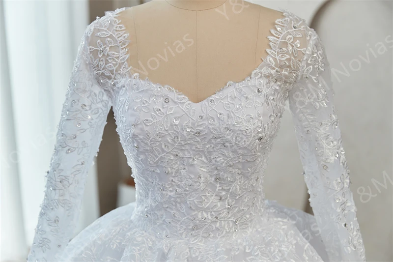Real Photo 2027 New Bead Crystal White Long Sleeve Lace Bottom Vintage Wedding Dresses For Brides Plus Size Maxi Beautiful Dress