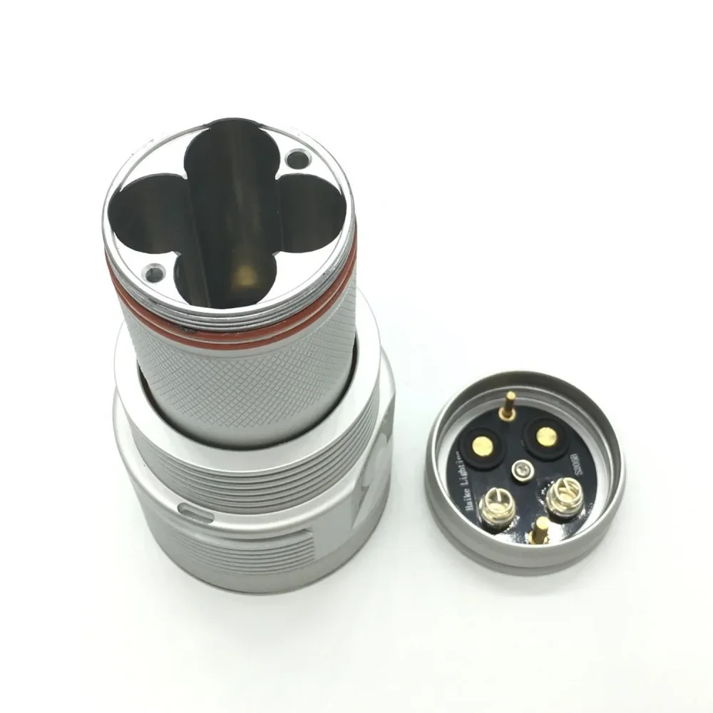 مصباح يدوي Haikelite MT03 عالي الطاقة مع 3 P70 من الجيل الثاني 21000 لومن 18650 مصابيح كاشفة قابلة لإعادة الشحن