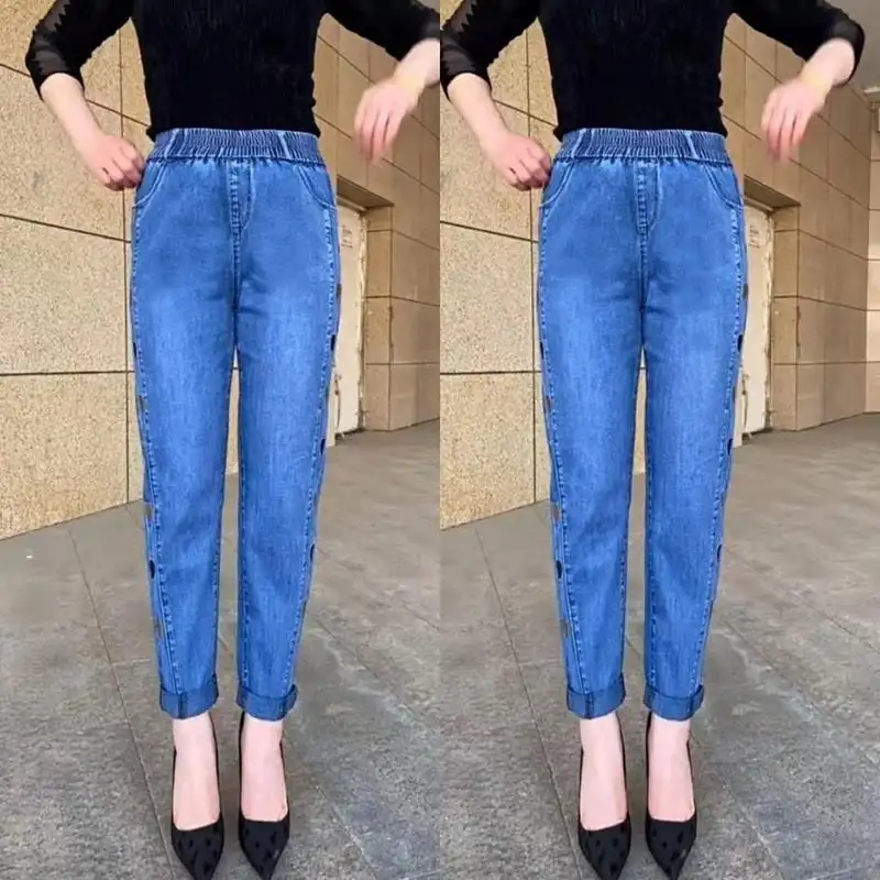 Women\'s High Elastic Jeans Heart Pattern Embroidered Jeans Summer Oversized Women Slim High Waisted Jeans