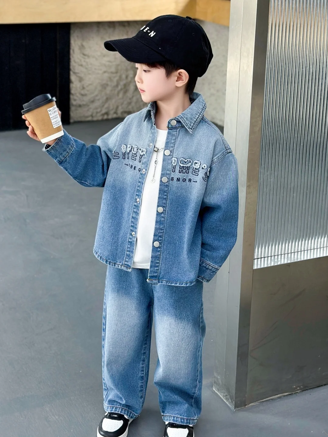 completo-in-denim-alla-moda-a-due-pezzi-per-bambini-abbigliamento-primaverile-autunnale-nuovo-2026-stile-coreano-abbigliamento-casual-sportivo-per-neonati