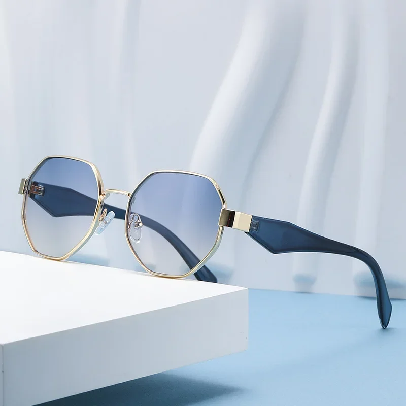 New Retro Sunglasses Women Fashion Polygonal Metal Frame Sunglasses Men Luxury Brand Designer Decorative Sun Glasses UV400