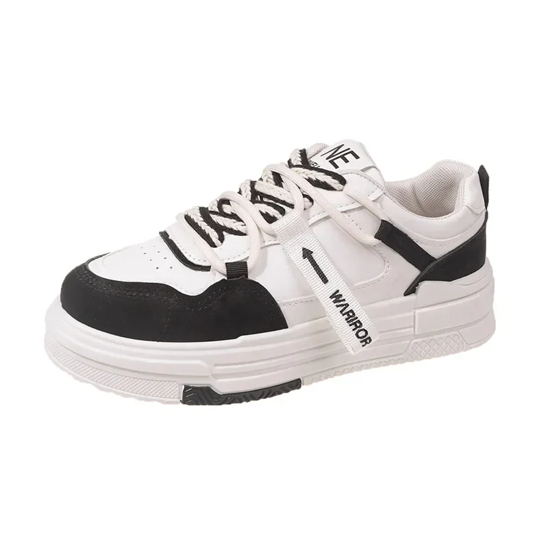 White Women Platform Sports Shoes Sneakers Kawaii Vintage Vulcanize Casual Korean Fashion Harajuku Tennis Female Flats 2024