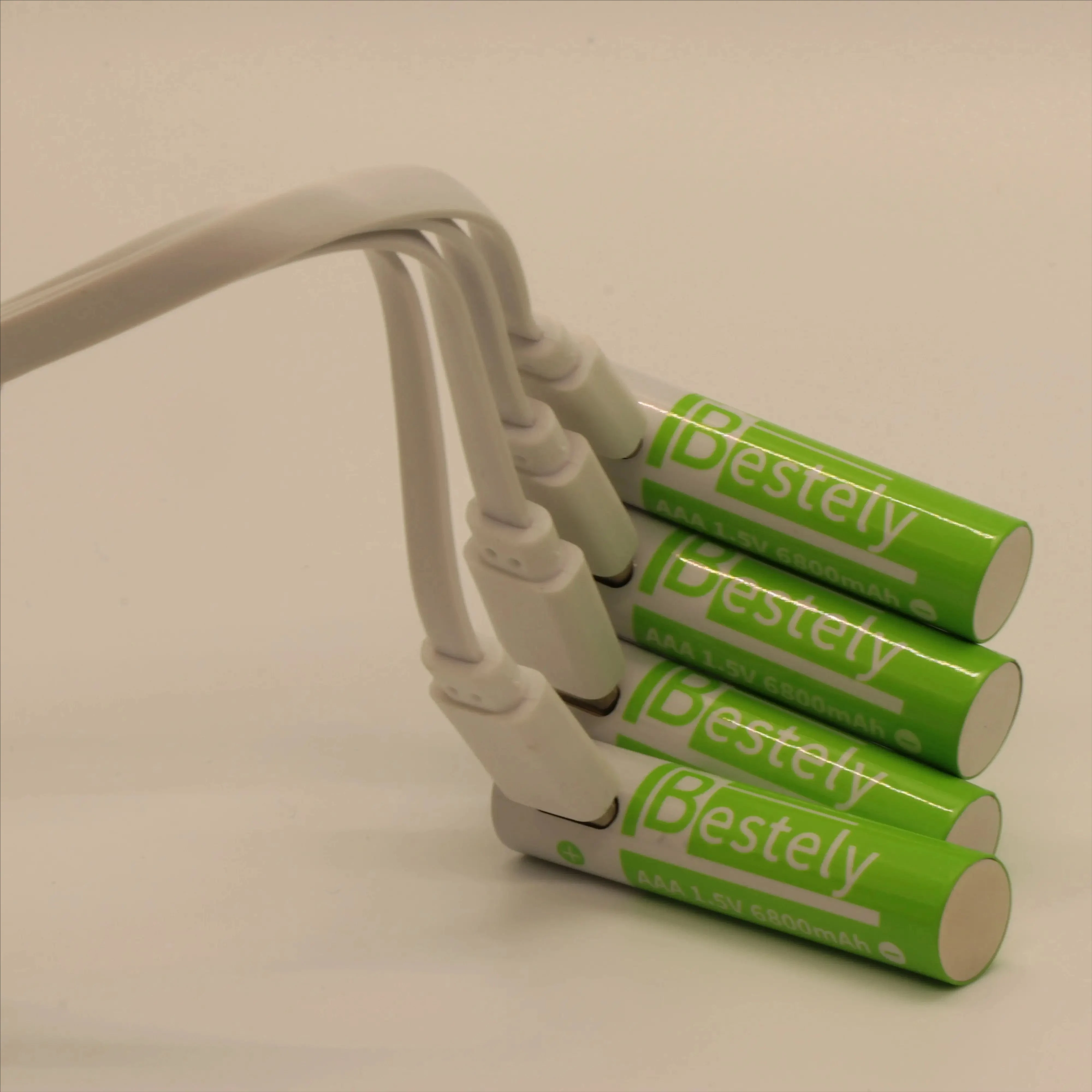 Bestely 1.5V 6800mAh AAA Li-ion Rechargeable Battery free Type-C Cable 2000 Cycle Charge Equipped Triple-layer Safety Protection