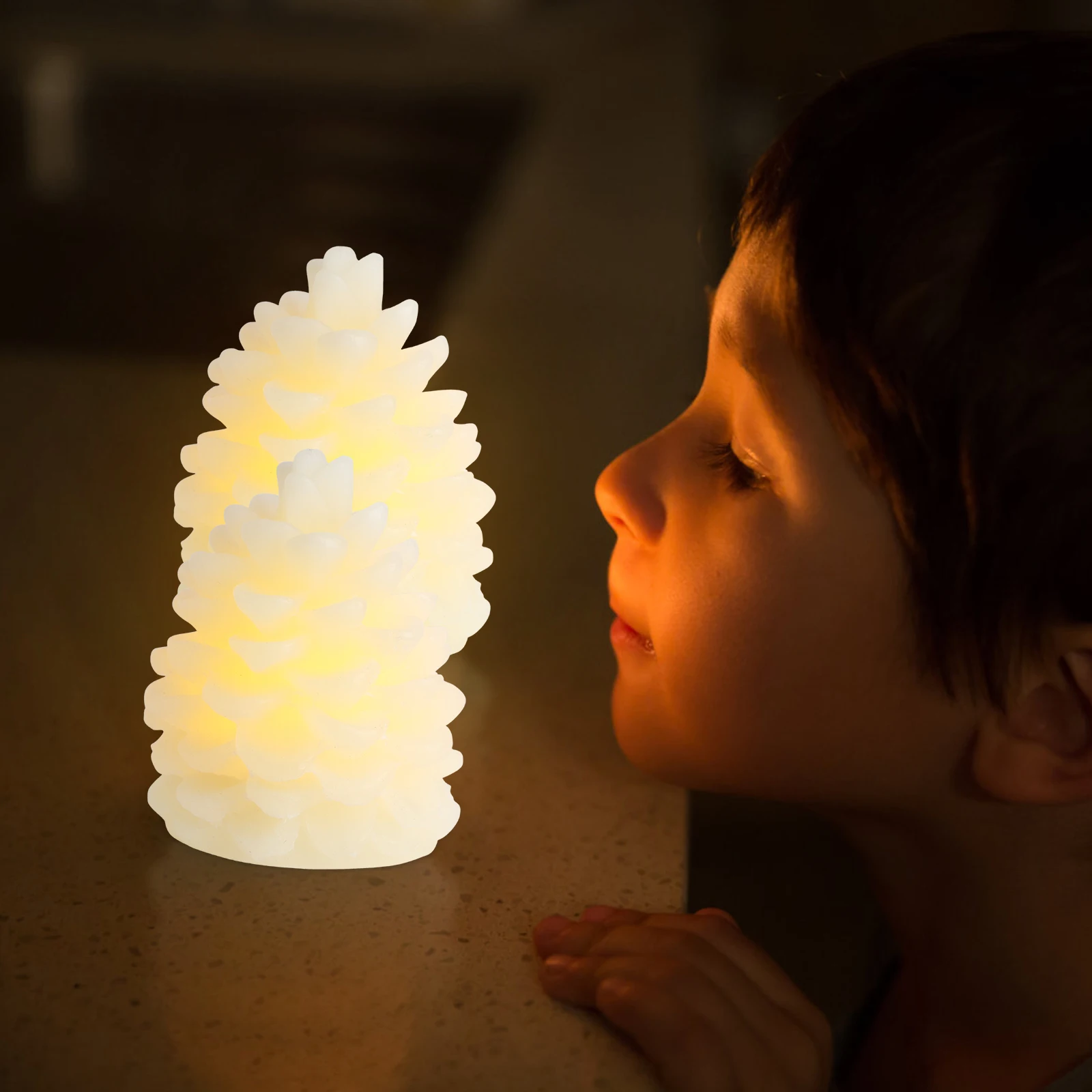 

Pine Cone Lights Operated Candles LED Gift Lamp Mini Indoor Small Size Modeling