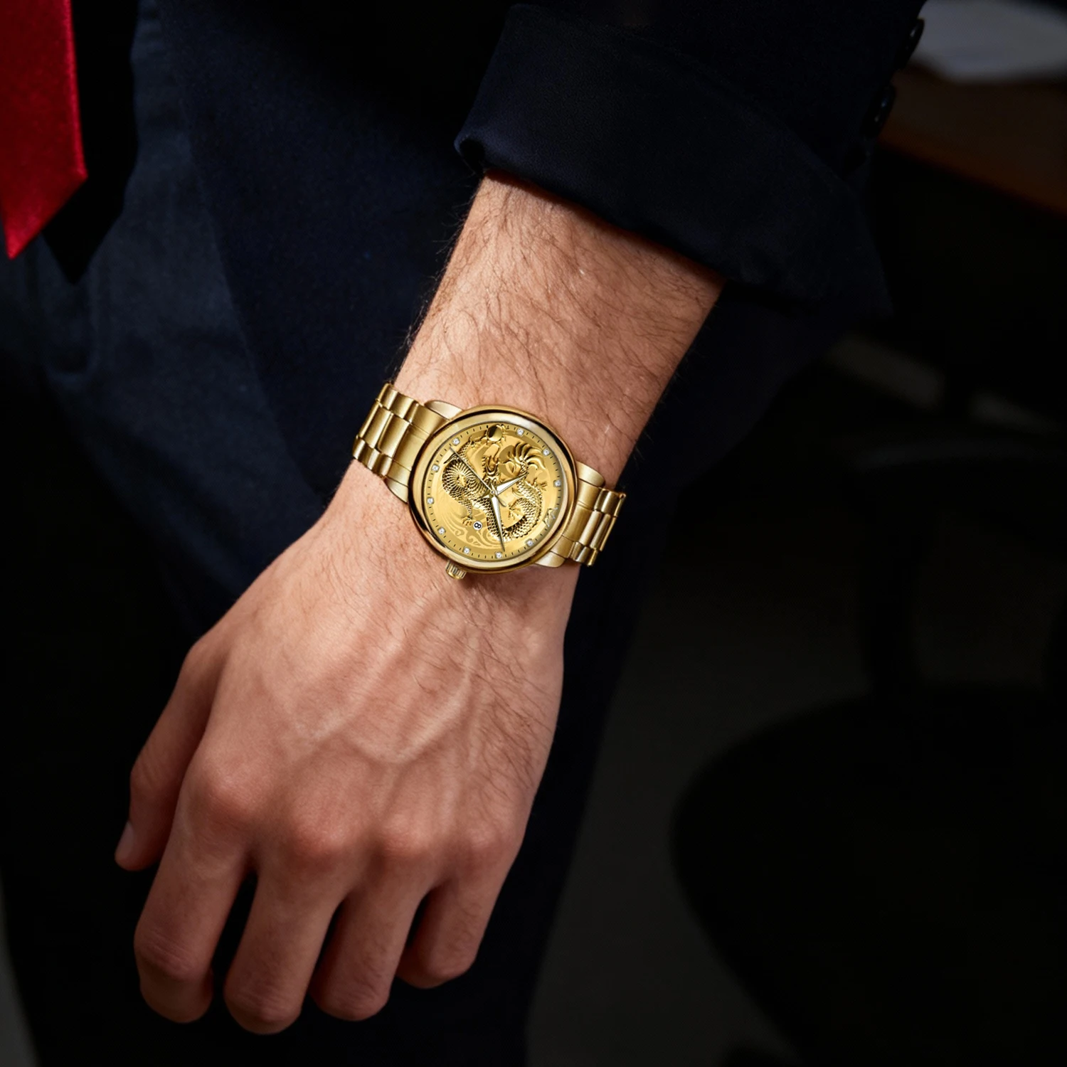 ساعة كوارتز عصرية للرجال بمينا تنين من الفولاذ الماسي 2025 - ساعة يد فاخرة مقاومة للماء