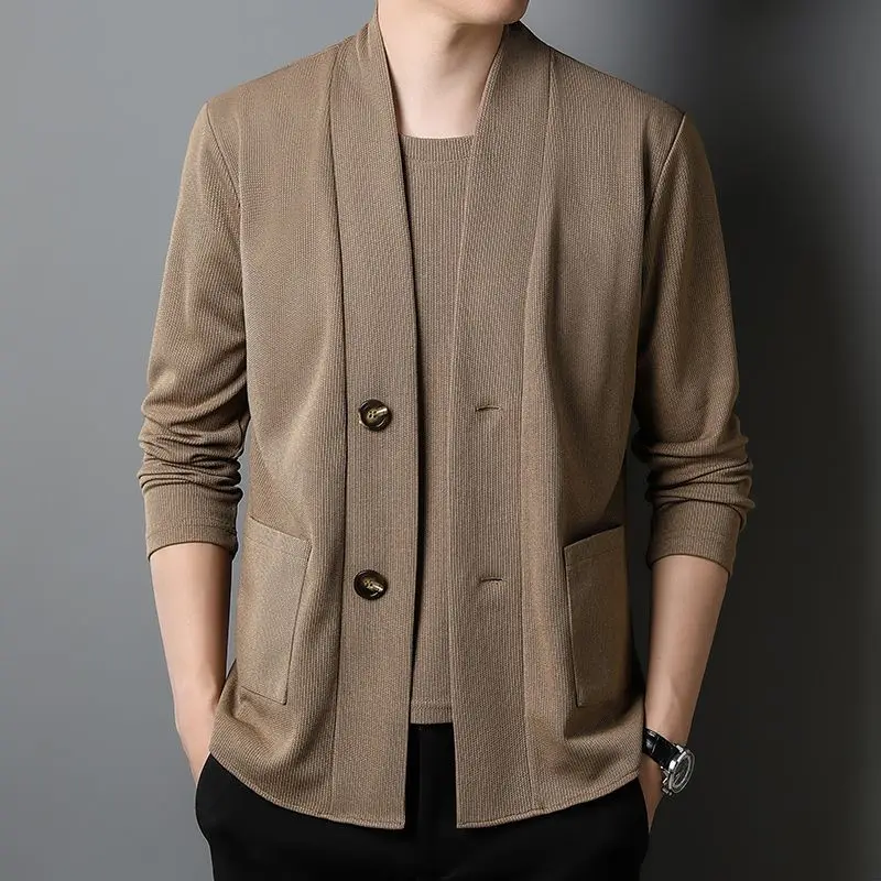 

Мужские футболки Smart Casual для весны и осени, с круглым вырезом, однотонные, с карманами на пуговицах, модные, шикарные, имитация двухслойности, свободные, с длинным рукавом, кардиган-топ