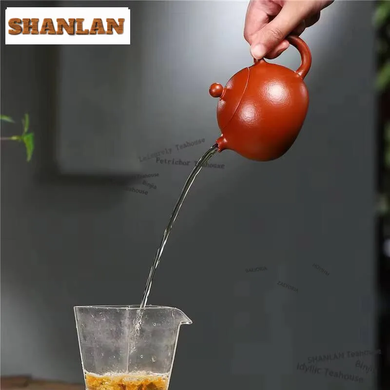

220ml Exquisite Yixing Purple Clay Teapots Handmade Gun Nozzle Dragon Egg Pot Raw Ore Zhu Mud Kettle Chinese Zisha Tea Set Craft