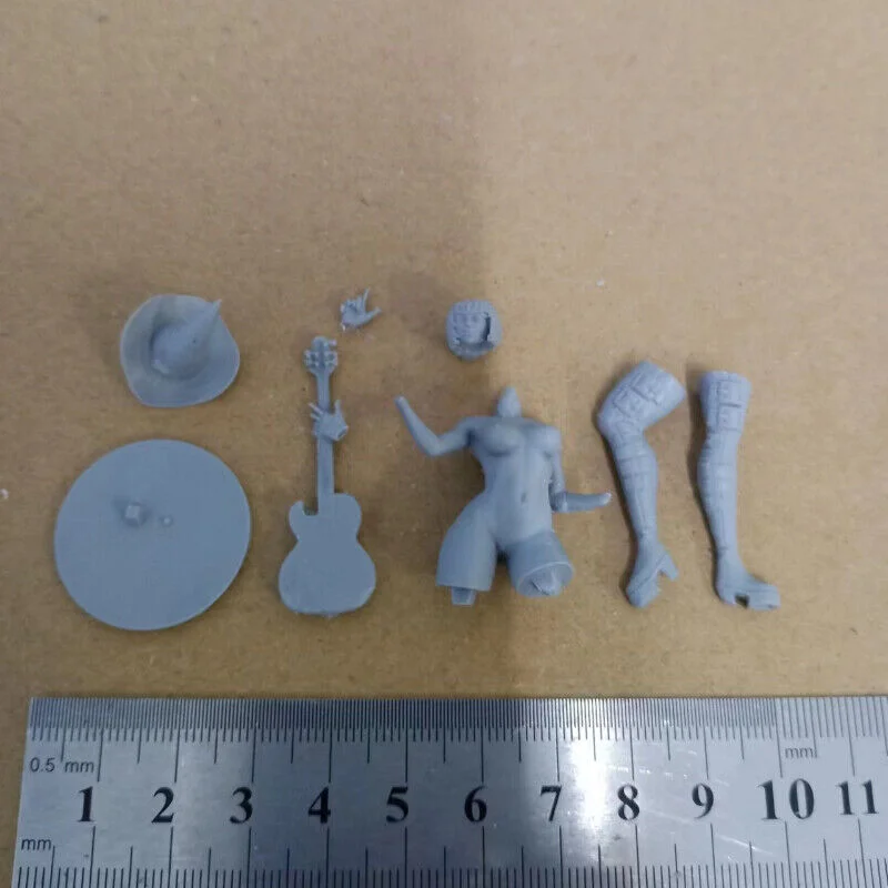 Resina Figura Guitar Girl Model Kit, Unassembled e Unpainted Diorama Brinquedos, DIY Miniaturas GK, 1, 24 Escala, 75mm