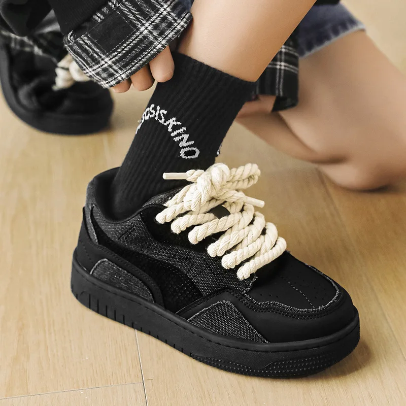 Original Design Curb Sneakers for Women Fashion Style Black Shallow Thick Laces Classic Trainers Shoes Non-slip Sport Unisex