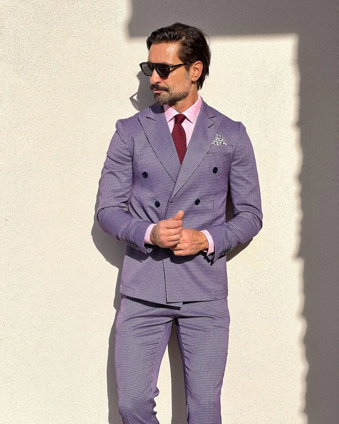 Abito da uomo classico viola doppio petto giacca su misura in due pezzi pantaloni Designer occasione formale Costume realizzato