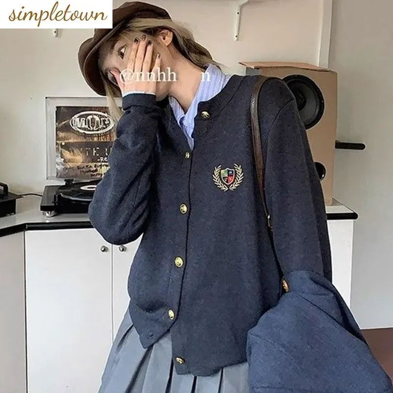 

Autumn and Winter British Retro Academy Style Knitwear Women's 2023 New Loose Top Cardigan Sweater Coat Slim Fashion