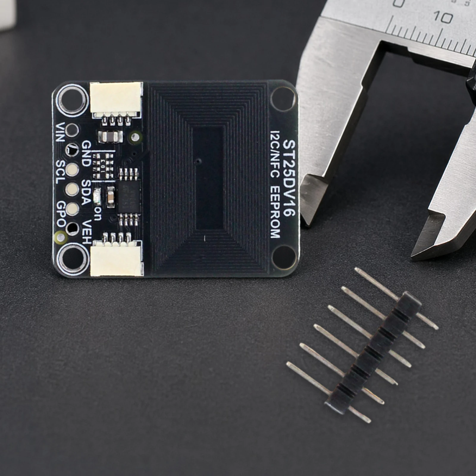 ST25DV16K NFC RFID Module I2C EEPROM 16Kbit Breakout Board STEMMA QT Qwiic ISO 15693 NFC Forum Type 5 3.3V