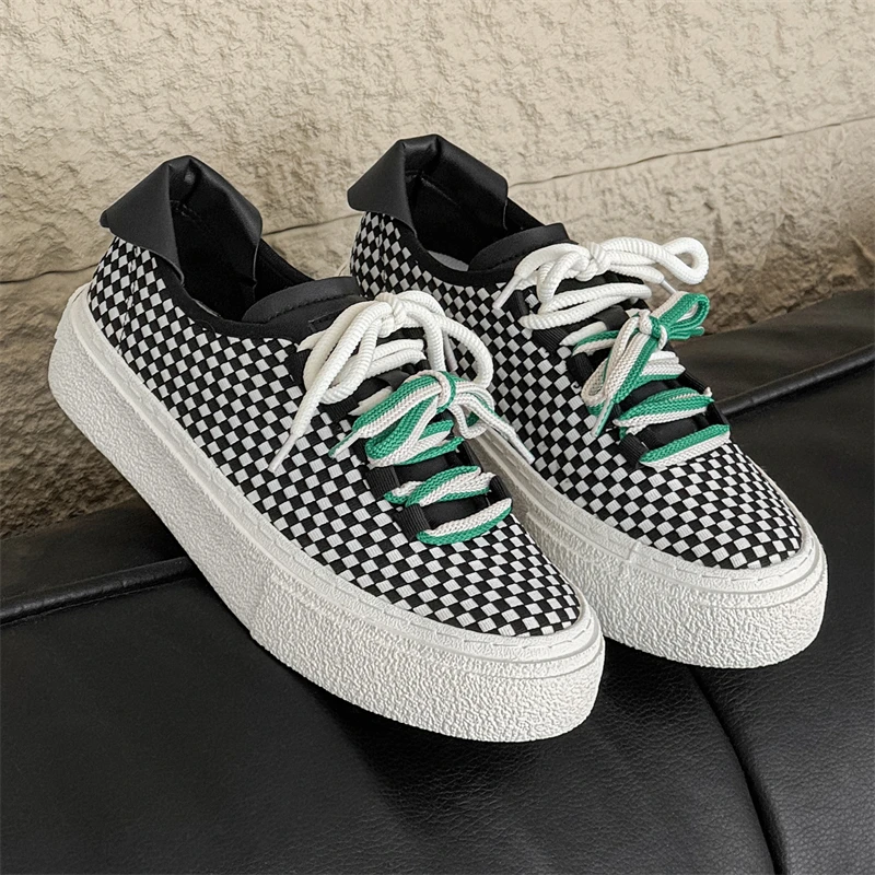 

Мужская повседневная удобная обувь с сеткой, новинка 2023 года, весенняя дышащая легкая обувь, модная обувь для бега, разноцветные уличные кроссовки