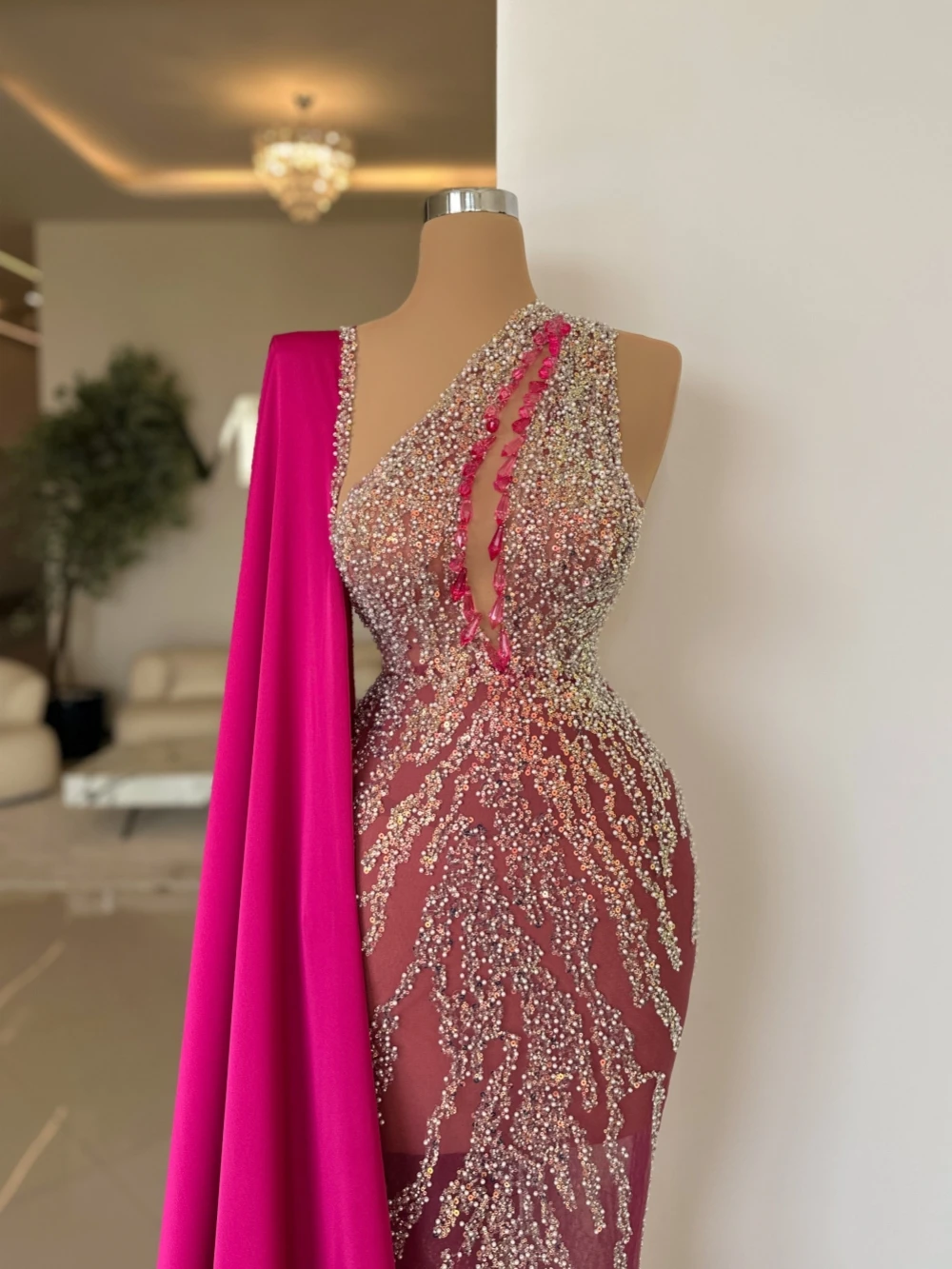 Side Cape One Shoulder Prom Gown Sparkly Sequins Pearls Cocktail Dresses Luxury Illusion Evening Dress Customized Robe De Mariée