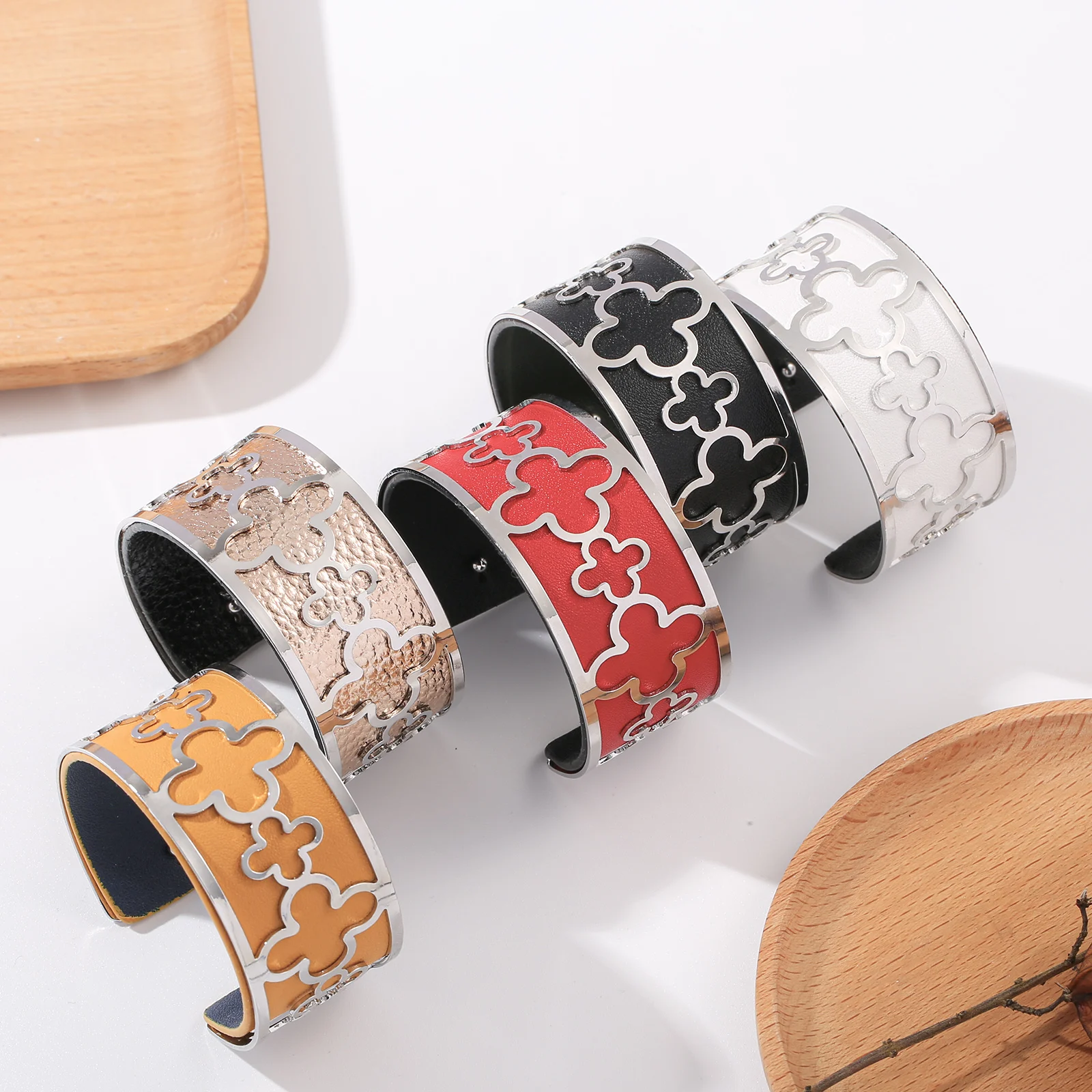 Women's Open Bangle - Hollow Floral Replaceable Leather Double-Sided Color-Block Accessory