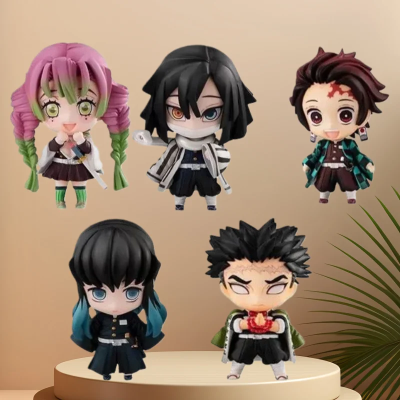 Figurka Demon Slayer Tanjiro Kamado Rengoku Kyoujurou, kreatywny, wysokiej jakości model postaci z anime, ozdoba na biurko, 5 sztuk