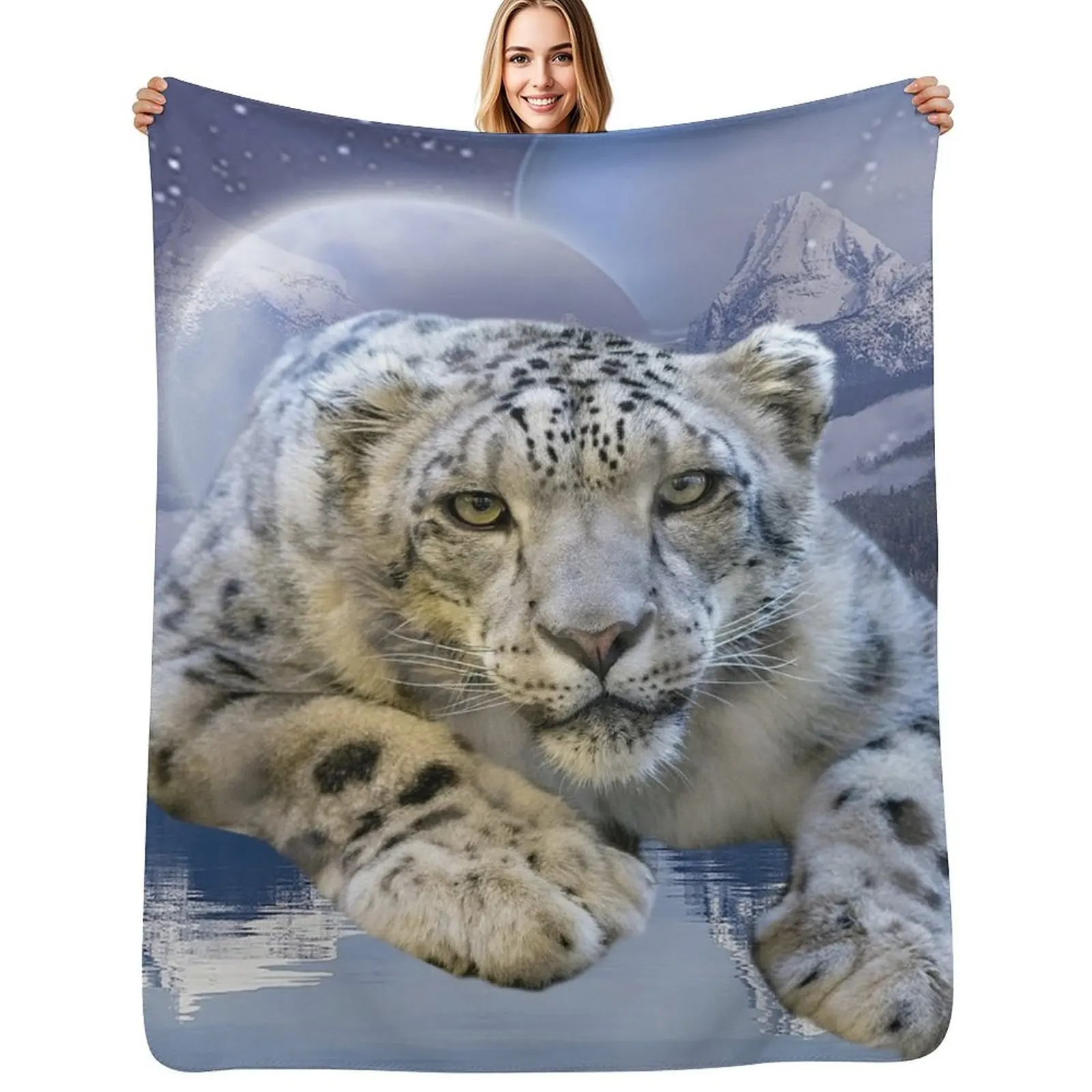 Snow Leopard and Moon Throw Blanket Soft Plaid Luxury St Moving Decorative Sofa Designers decorative Blankets