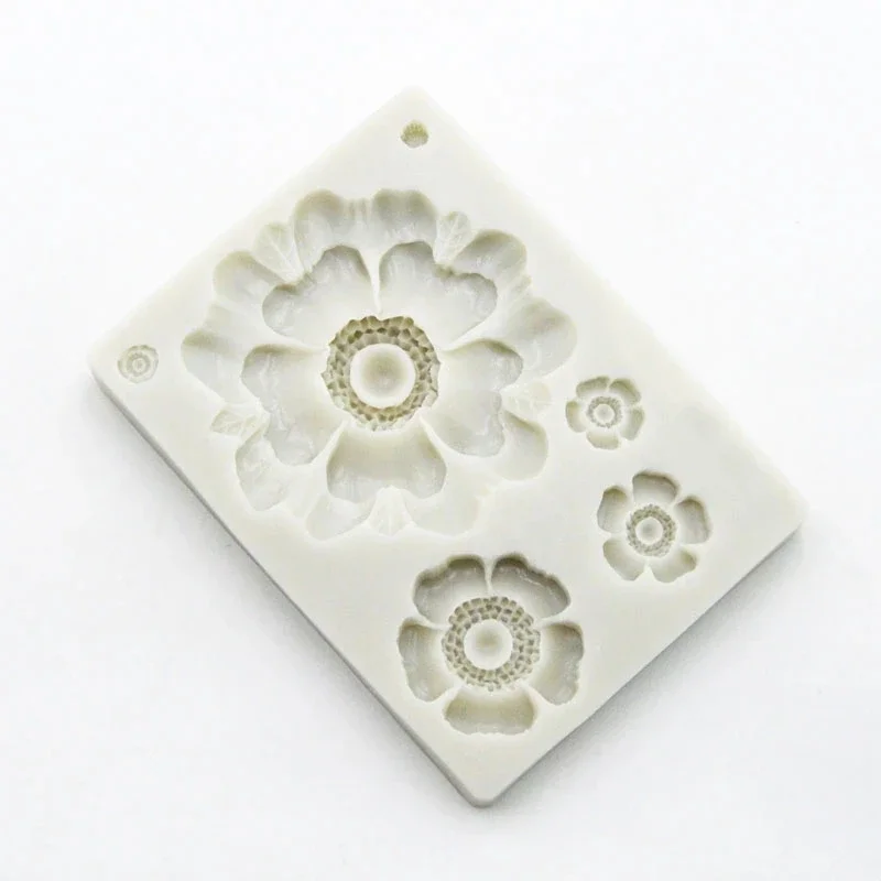 3D Daisy Wild Chrysanthemum Flower Shape Silicone Mold Baking Mold Chocolate Baking Fondant Cake Accessories Tools Resin Mould