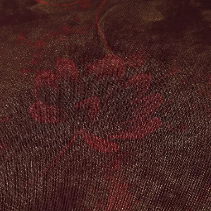 

All-polyester pajama fabric pearlescent gilding post-processing spring and summer dress