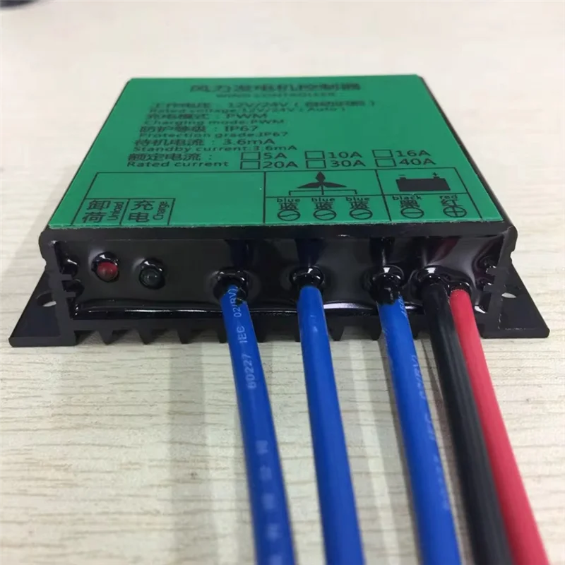 

AA08-PWM Controller 300W Wind Turbine Charge Controller Water Proof Regulator For Wind Generator 12V 24V AUTO Switch 16A