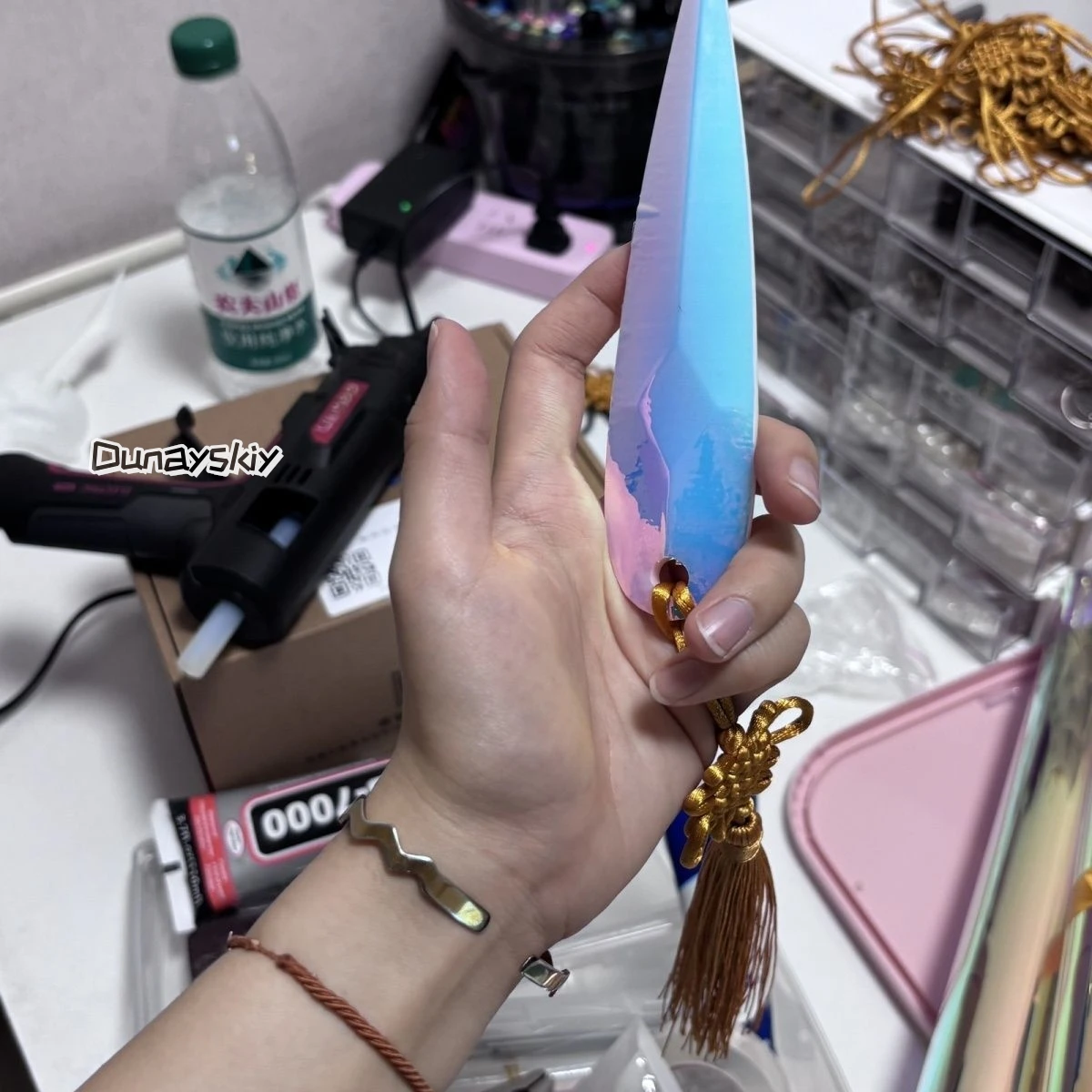

2025 Cartoon Demon Hunter Of KPop Zoey Cosplay Dart Boomerang Weapons 코스프레 Props Arms Women Adult Girls Halloween Accessories